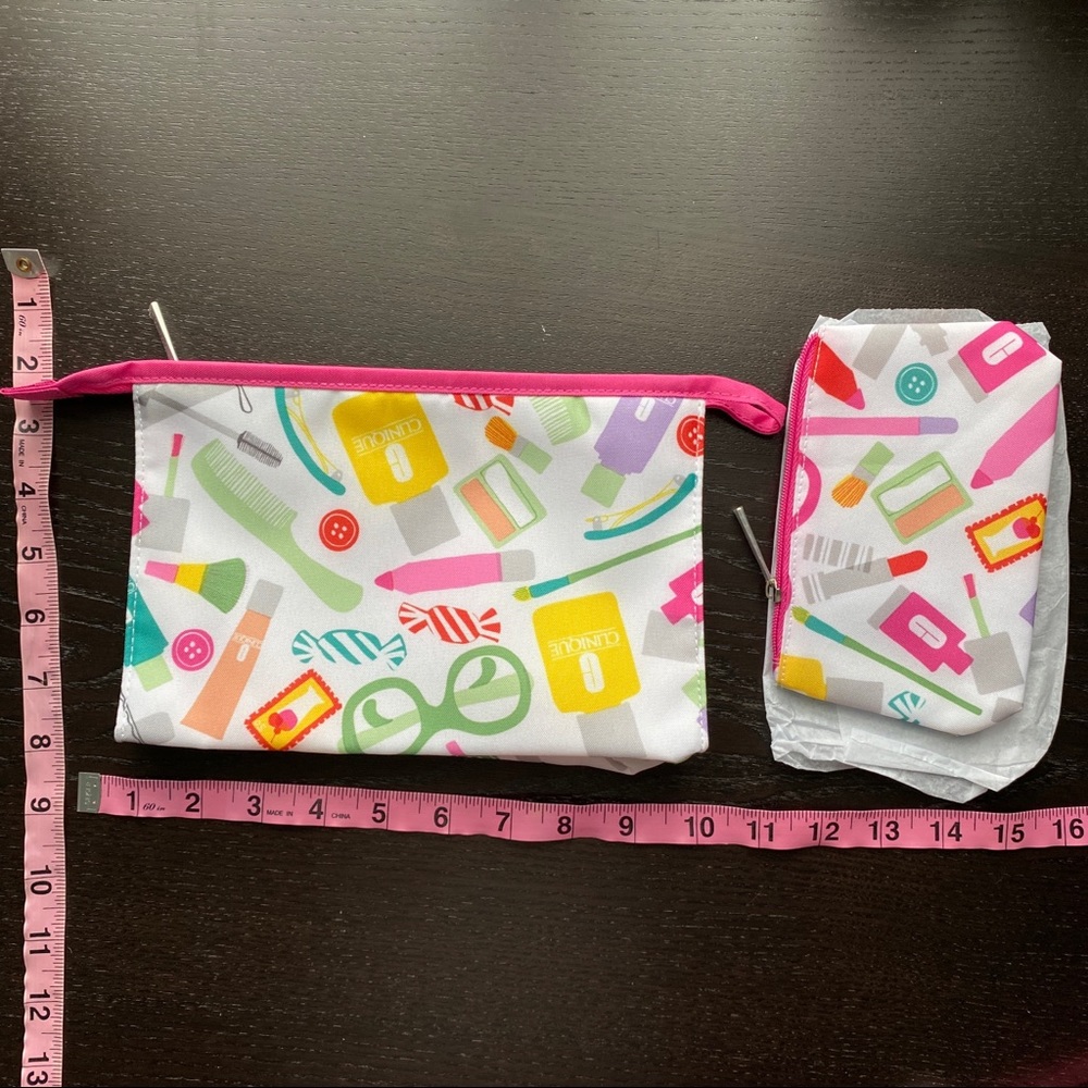 NEW CLINIQUE make-up bag - Picture 2 of 2